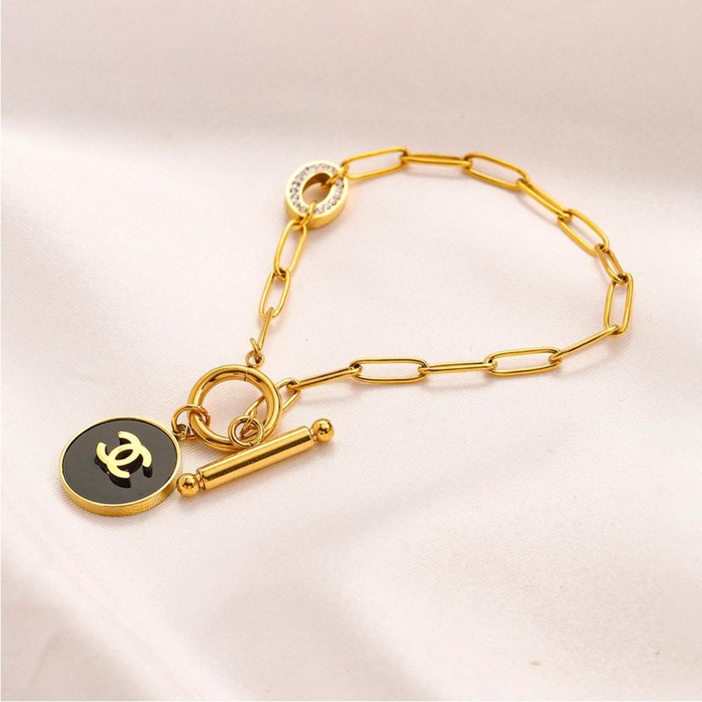 COPY - CC pendent bracelet